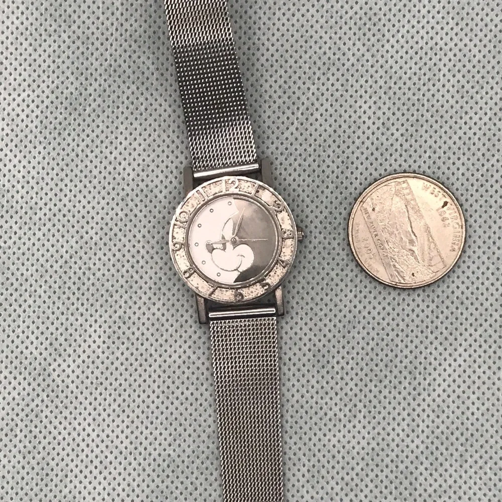 Mickey Silhouette watch‎